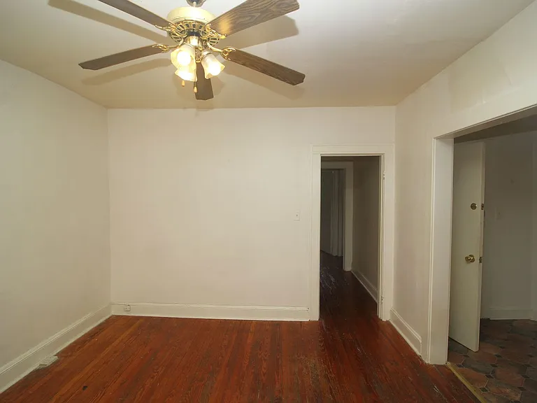 3209 Guilford Ave — Photo 8