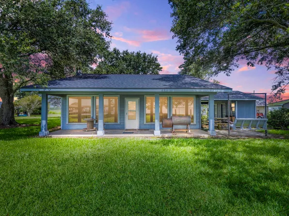 6527 Morgan Shores Rd, Lake Arthur, LA 70549