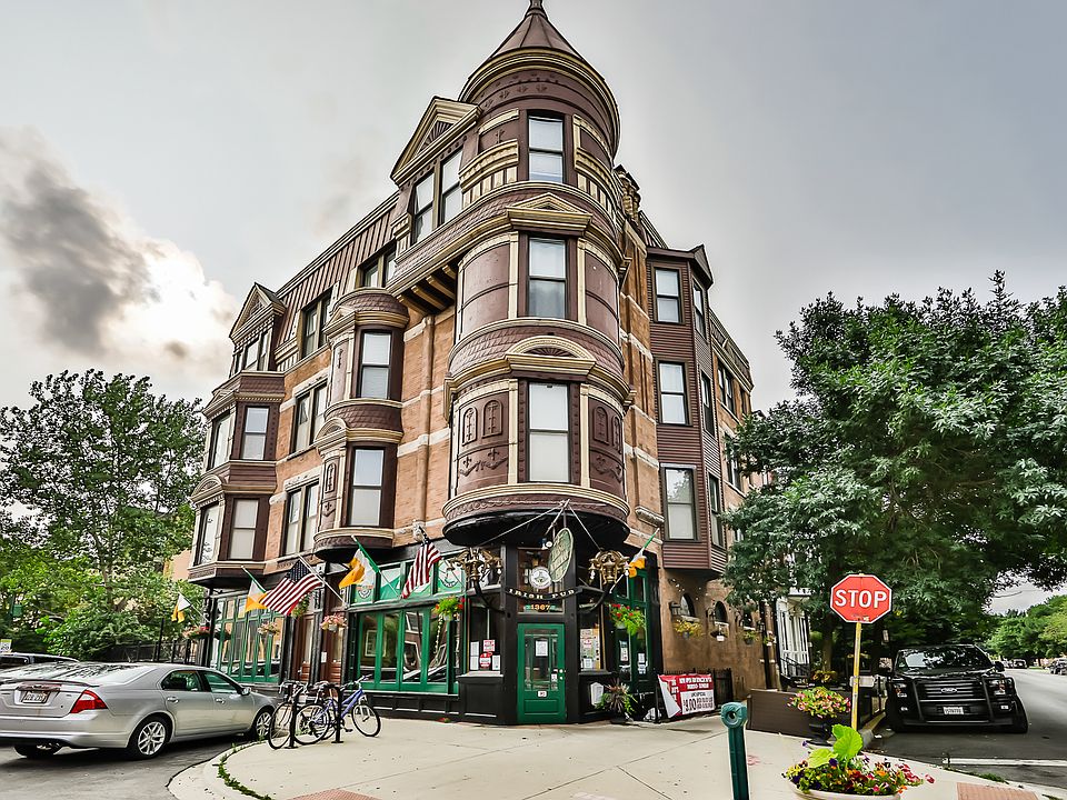 1st image of 1365 W Erie St #3E