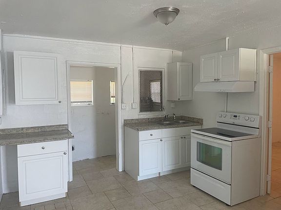 2nd image of 3311 C St