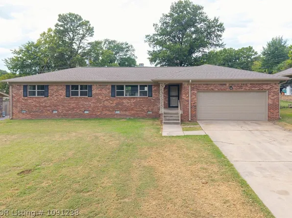 2816 S 33rd St, Fort Smith, AR 72903