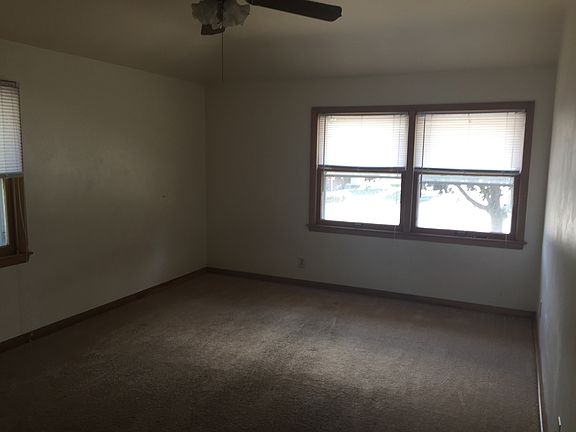 5th image of 3300 W Oklahoma Ave