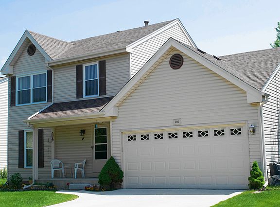 2nd image of 205 Southwood Cir