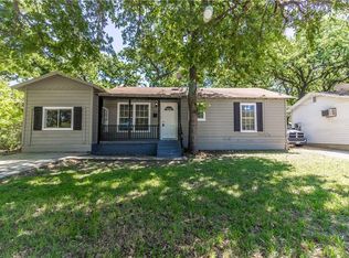 1120 Brown Trl, Bedford, TX 76022
