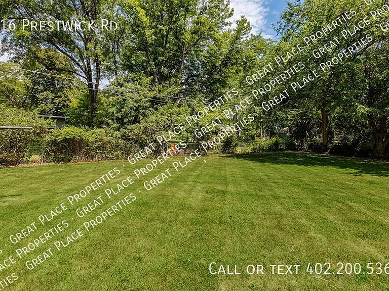 316 Prestwick Rd — Photo 5