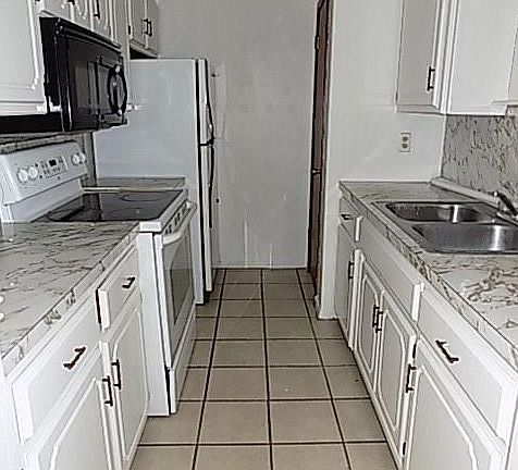 3rd image of 422 3rd Penn West St