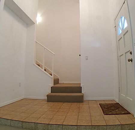 4th image of 8837 N Plaza Ct