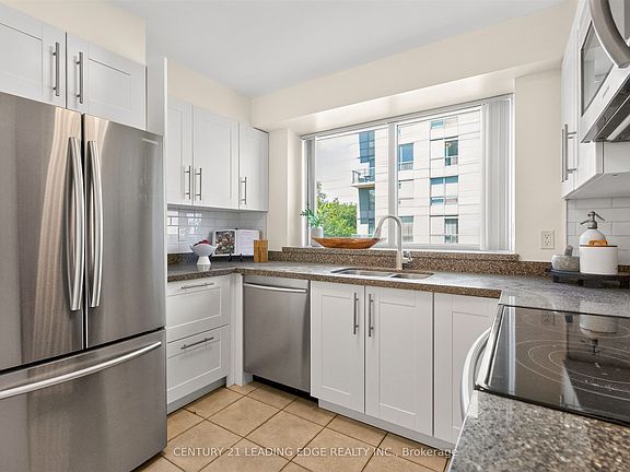 2nd image of 2585 Erin Centre Blvd #403