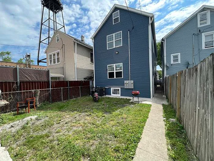 1 bed, 800 sqft, $950 — Photo 4