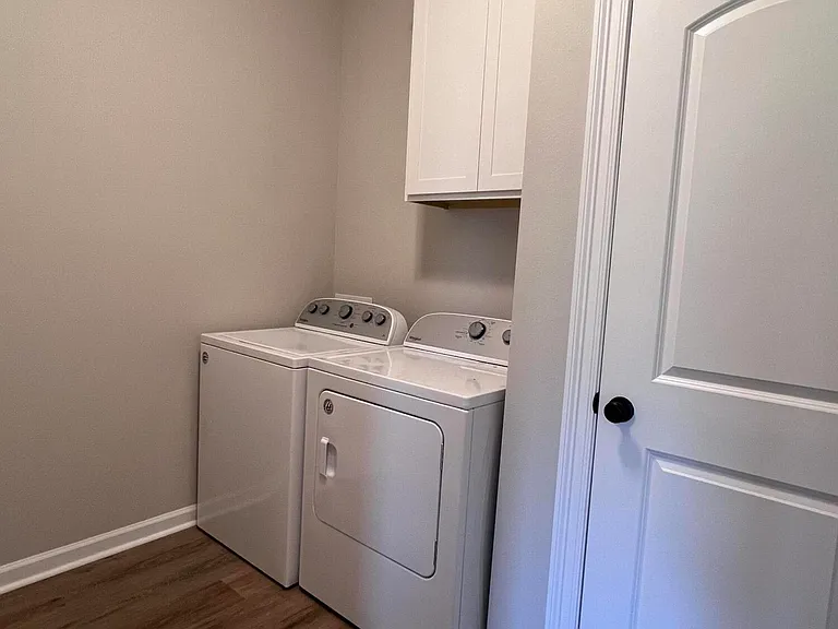 222 Weaver Way — Photo 18