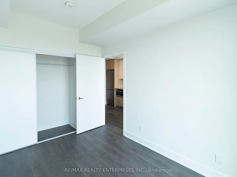 188 Fairview Mall Dr #908 — Photo 22
