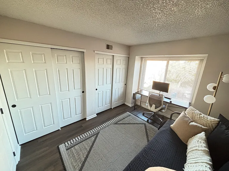 433 Wright St #303 — Photo 12