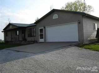 1673 Garfield Ave, West Branch, IA 52358