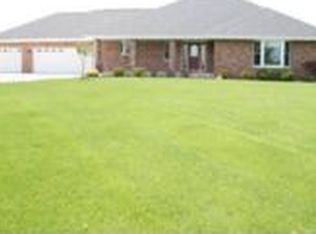 6226 E Maple Ln, Janesville, WI 53546
