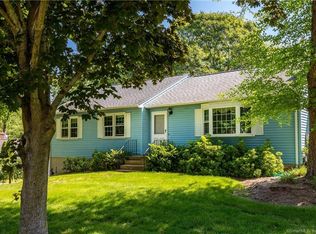 35 Cedarwood Rd, Manchester, CT 06040