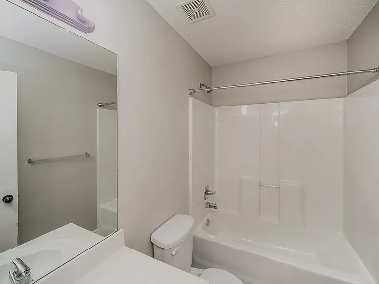 1719 Brentford Cv — Photo 18