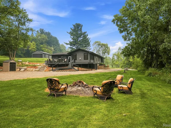 7500 Six Mile Rd, Northville, MI 48168