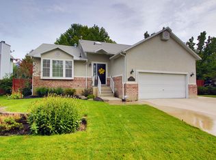 10847 S Blossom Tree Ln, Sandy, UT 84070