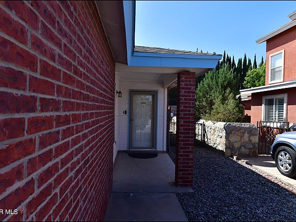 4th image of 1368 Amber Morgan Dr