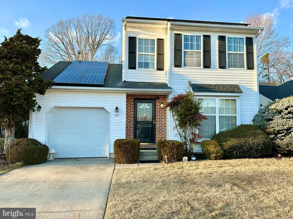 737 Trinidad Blvd, Williamstown, NJ 08094
