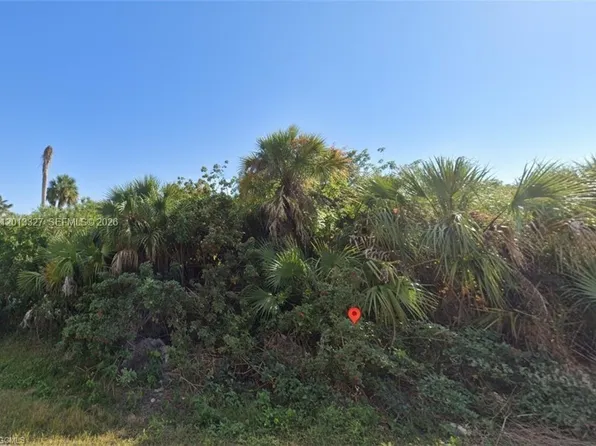 5073 Wild Goose Cir, Labelle, FL 33935