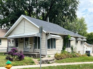 2477 SW 7th St, Des Moines, IA 50315