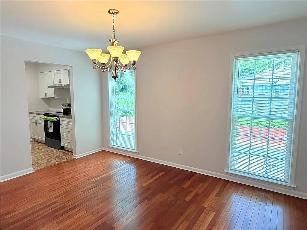 2 bed, 4.0 bath, 1147 sqft, $1,785 — Photo 4