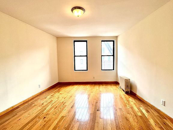 3rd image of 91 Fort Washington Ave APT 41