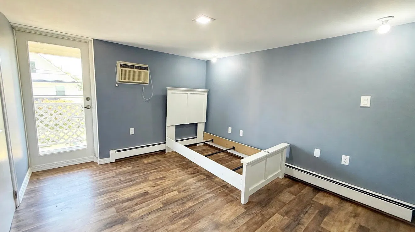 3 bed, 1600 sqft, $1,800 — Photo 4