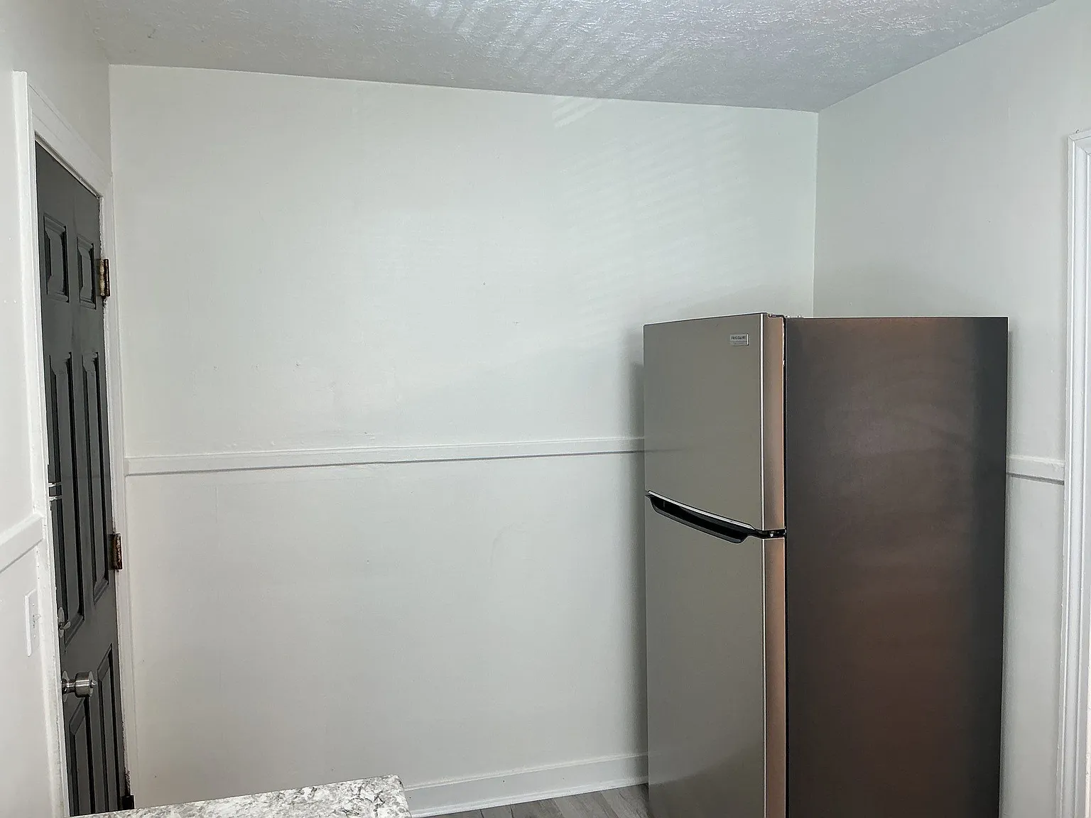 2 bed, 1019 sqft, $1,350 — Photo 3