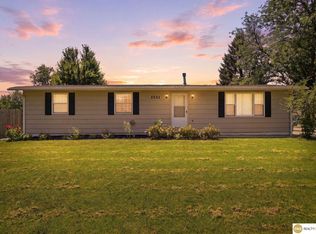 1521 W South St, Lincoln, NE 68528