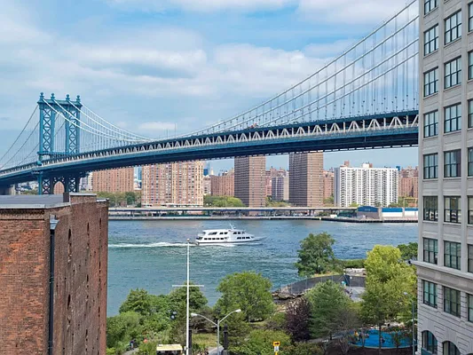 Sold by Sotheby's International Realty | media 30