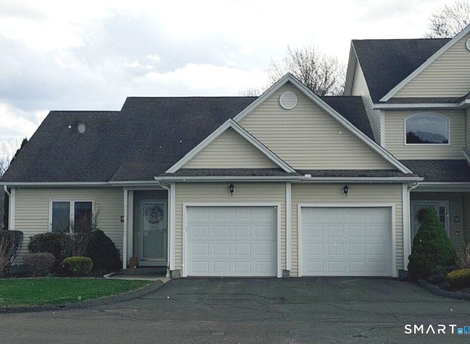 1st image of 12 Spindle Hill Road #5E