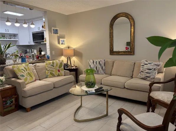 98 Westbury E #98, Deerfield Beach, FL 33442