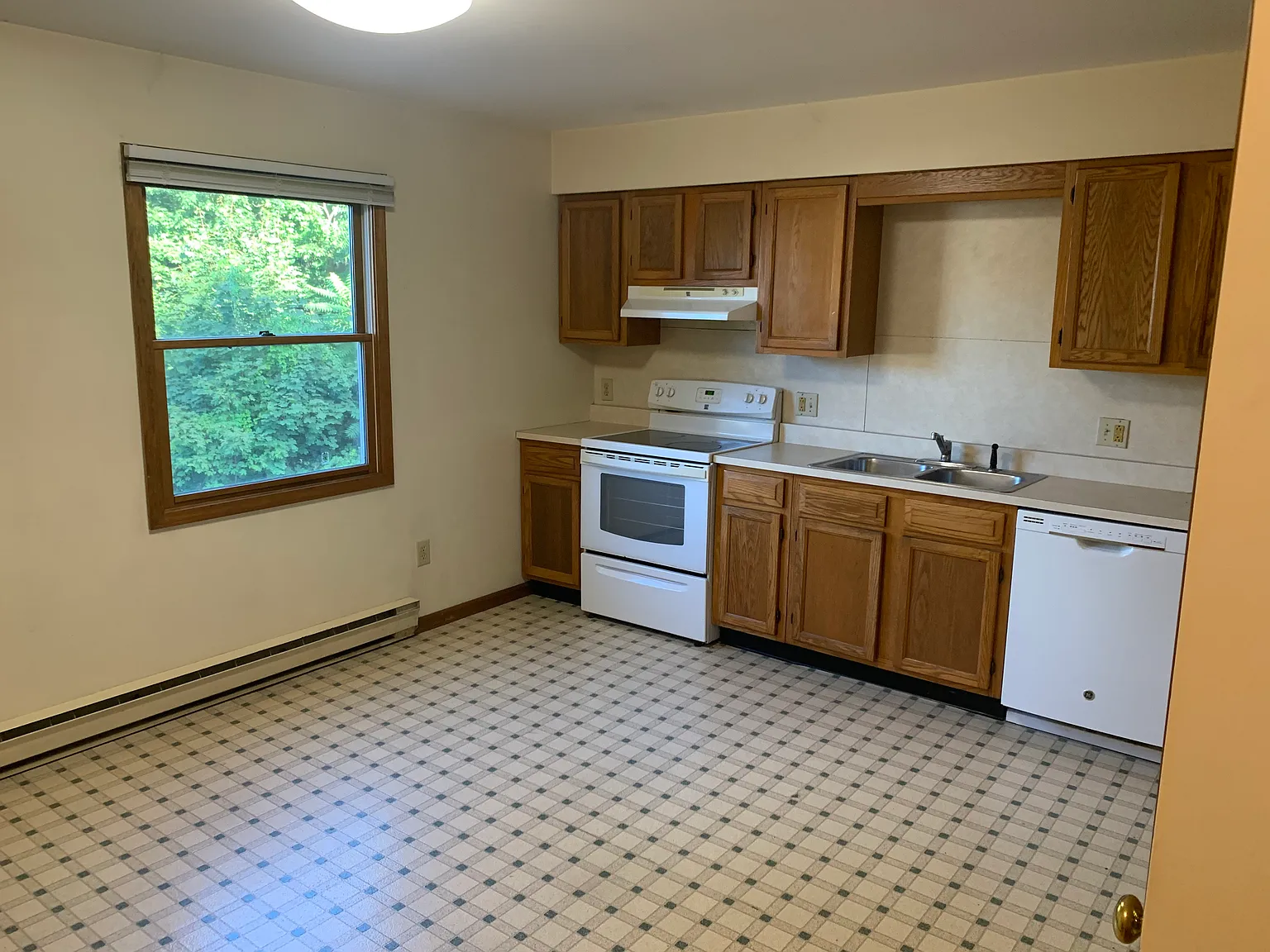36 Merrimac St — Photo 3