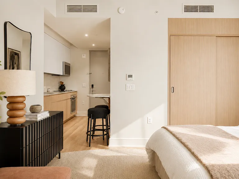 251 Douglass St #507 — Photo 6