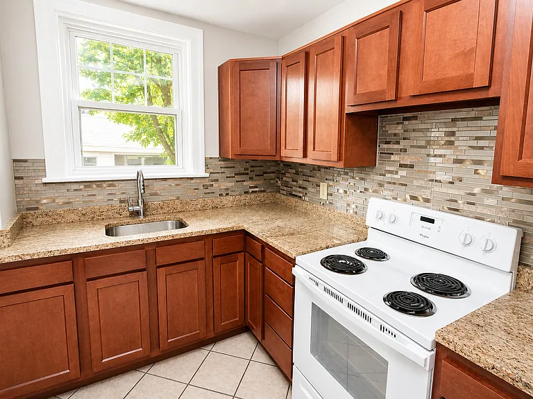 37 Overlook Dr — Photo 4