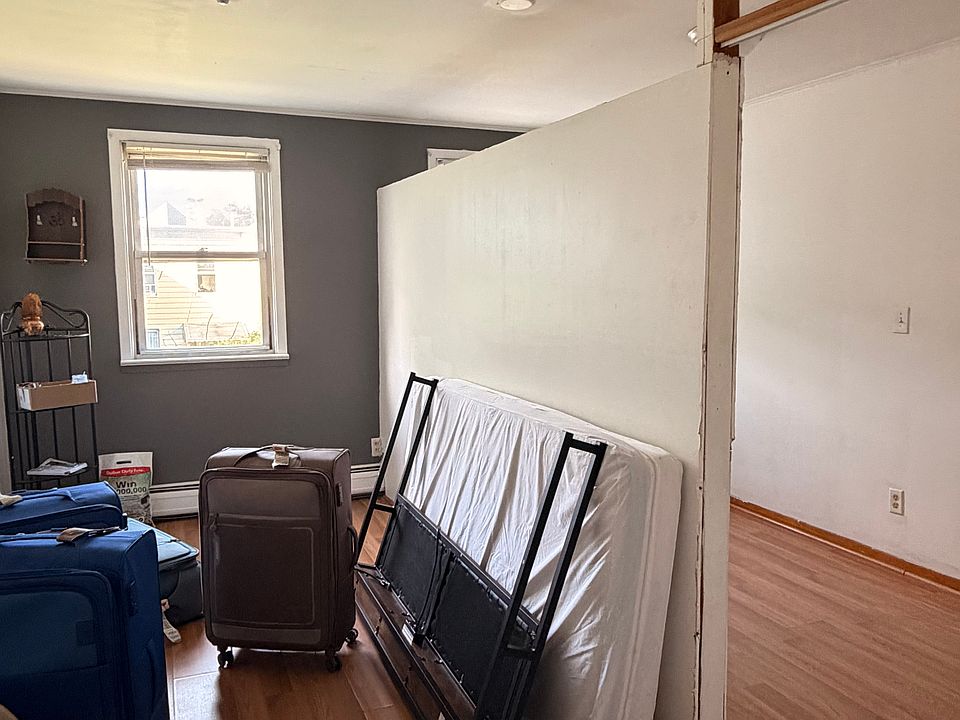1st image of 294 Sip Ave #2