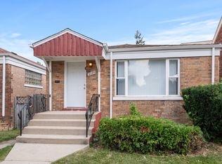 8605 S Honore St, Chicago, IL 60620