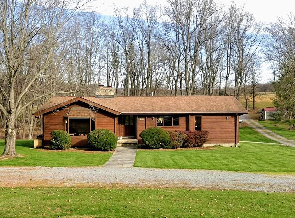 1st image of 225 Pine Grove Rd