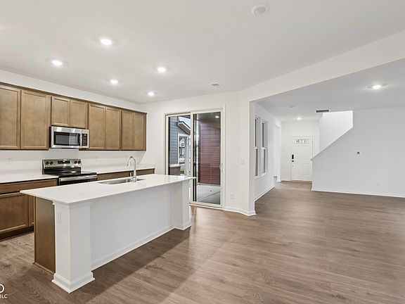 7th image of this home