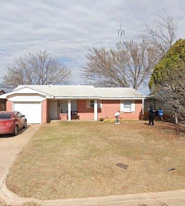 1st image of 3025 Delmar Rd