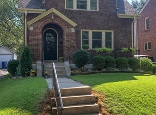 1240 Arch Ter, Saint Louis, MO 63117