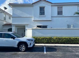 15610 SW 41st St, Miramar, FL 33027