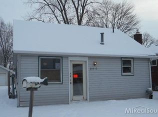 28310 Shock St, Saint Clair Shores, MI 48081