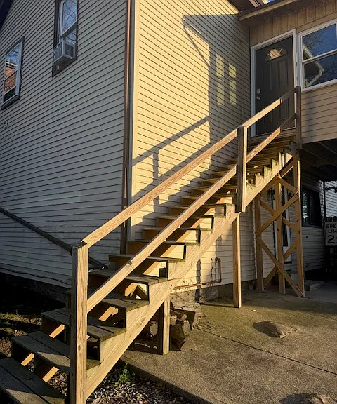 107 W Main St #B — Photo 3