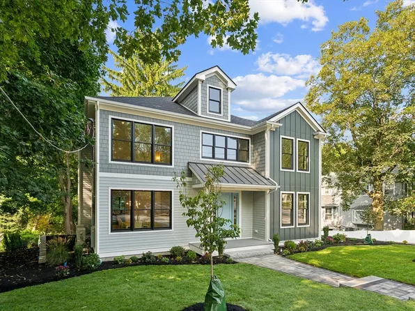 54 Woodward St, Newton, MA 02461