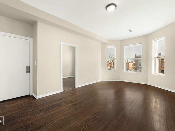 2nd image of 1510 S Drake Ave