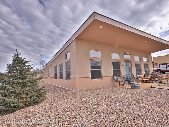 2nd image of 48751 Cool Creek Dr