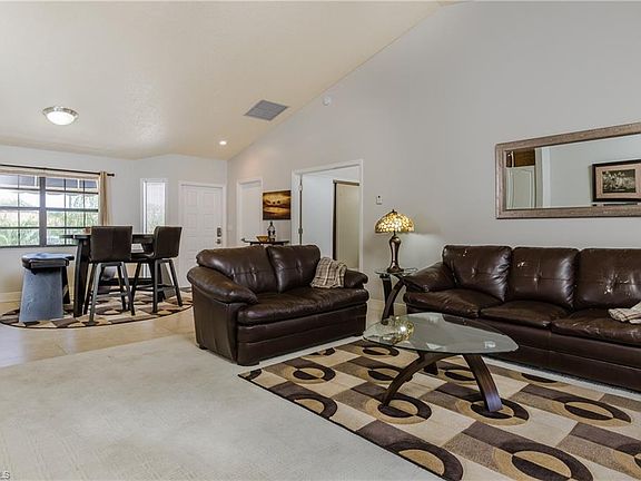 4th image of 9603 Halyards Ct #25